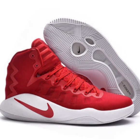 New Nike Zoom Hyperdunk Basketball Shoe 